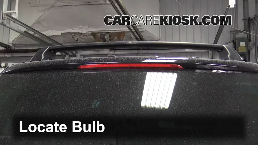 2004 Volkswagen Touareg V6 3.2L V6 Éclairage Feu de freinage central (remplacer l'ampoule)